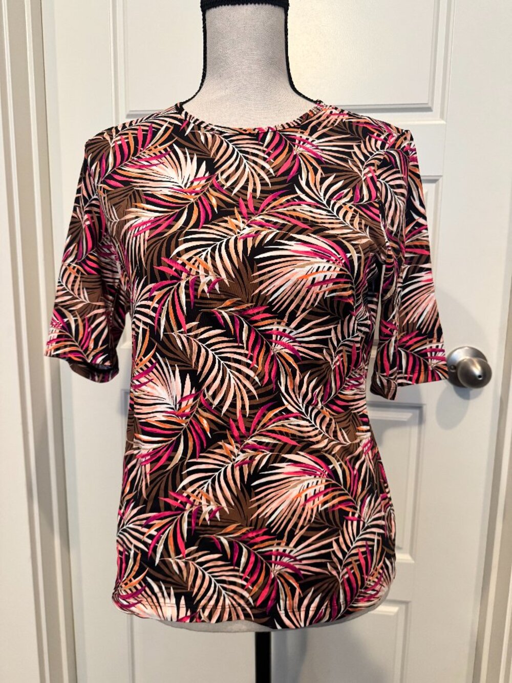 Lands End SunShade UPF 50 Rash Guard Swim Tee Sz S Palm Print!
